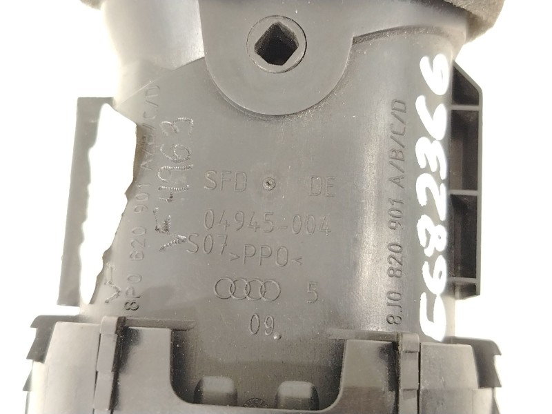 Recambio de rejilla aireadora para audi a3 (8p) 2.0 tdi ambition referencia OEM IAM 8J0820901F  