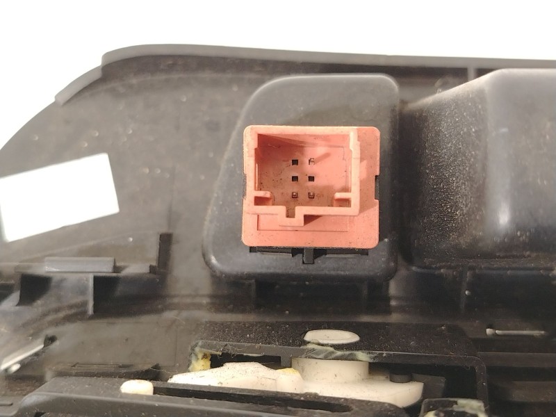 Recambio de rejilla aireadora para peugeot 5008 premium referencia OEM IAM 9686527977  