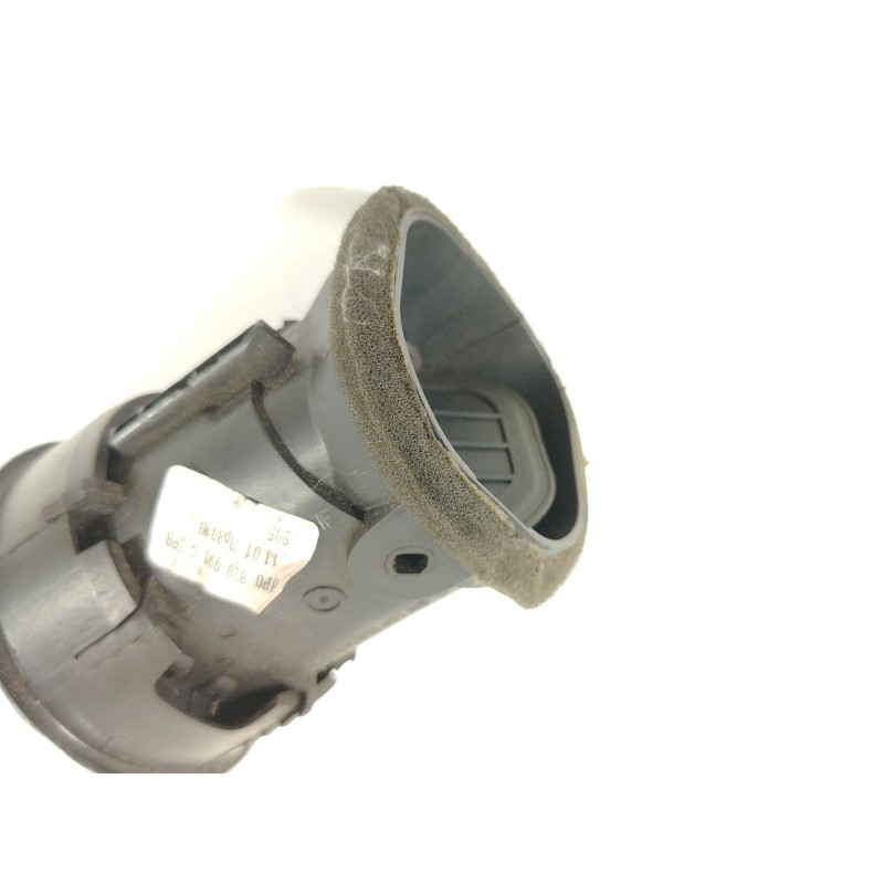 Recambio de rejilla aireadora para audi a3 (8p) 2.0 tdi ambition referencia OEM IAM 8J0820901A 8J0820901B 8J0820901C