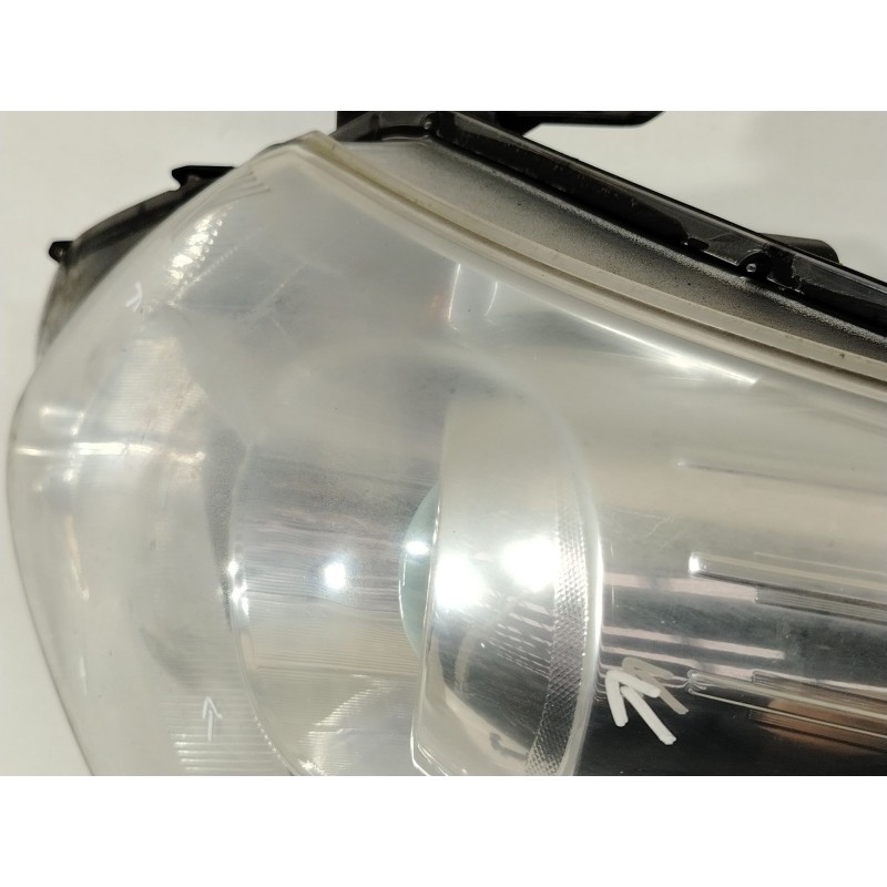 Recambio de faro izquierdo para toyota avensis sedán (_t27_) 2.0 d-4d (adt270_) referencia OEM IAM 8117005310 8116605310 