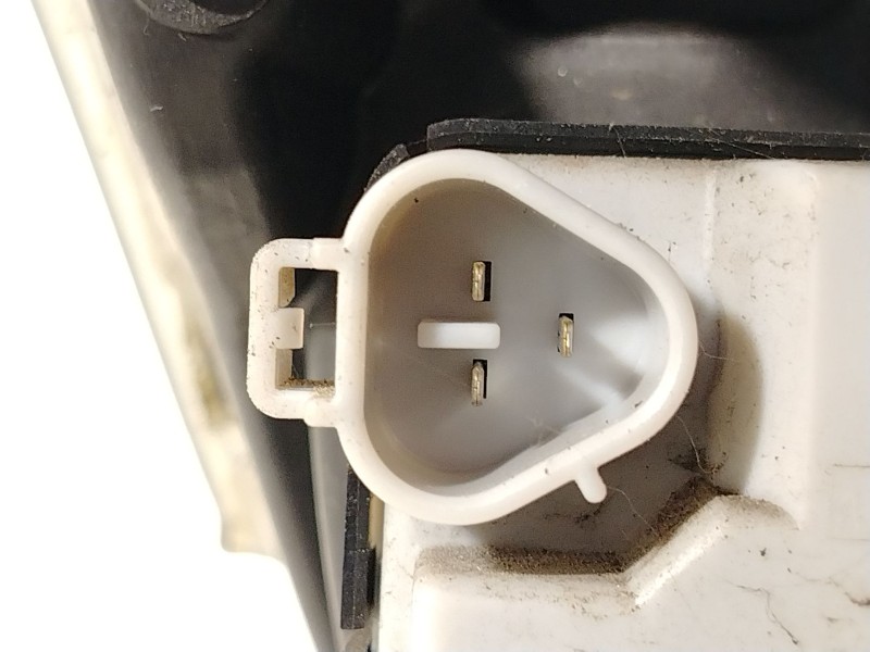 Recambio de faro izquierdo para toyota avensis sedán (_t27_) 2.0 d-4d (adt270_) referencia OEM IAM 8117005310 8116605310 