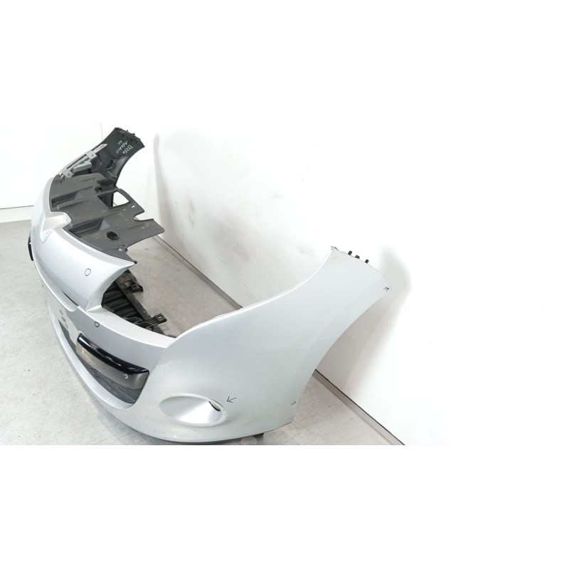 Recambio de paragolpes delantero para renault megane iii hatchback (bz0/1_, b3_) 1.5 dci referencia OEM IAM 620220004R  