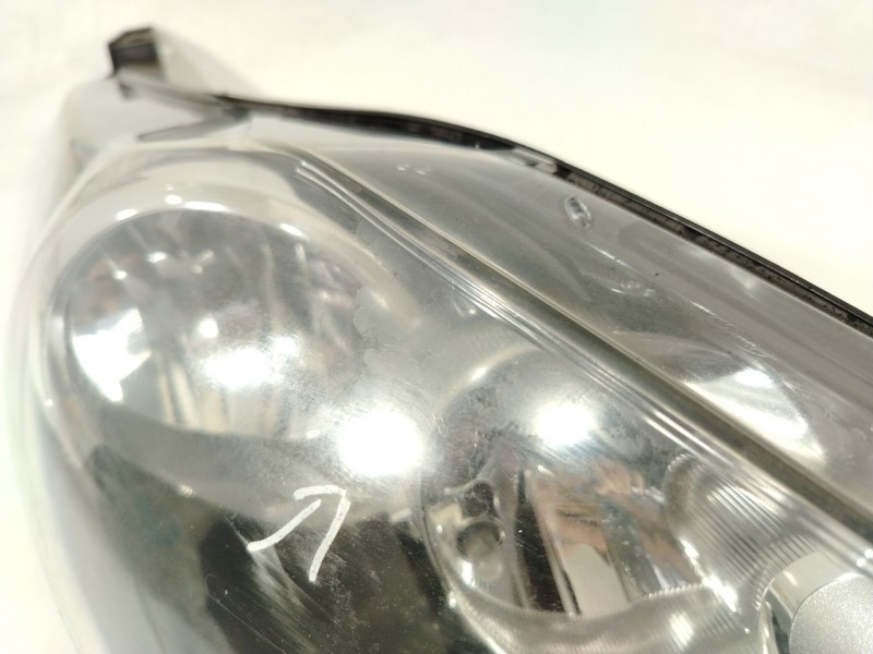 Recambio de faro derecho para ford fiesta vi (cb1, ccn) 1.6 tdci referencia OEM IAM 8A6113W029AH 1EJ24704502 