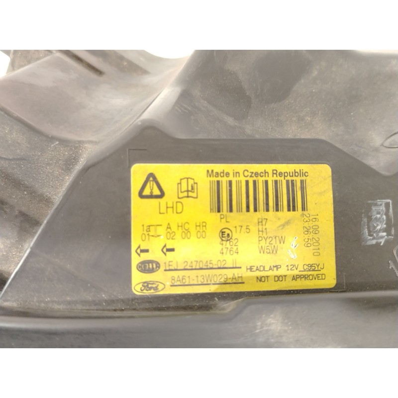 Recambio de faro derecho para ford fiesta vi (cb1, ccn) 1.6 tdci referencia OEM IAM 8A6113W029AH 1EJ24704502 