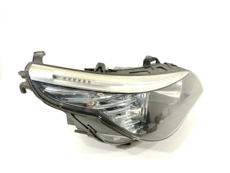 Recambio de faro derecho para bmw 5 touring (e61) 520 d referencia OEM IAM 7177742 63127177730 5DV009000