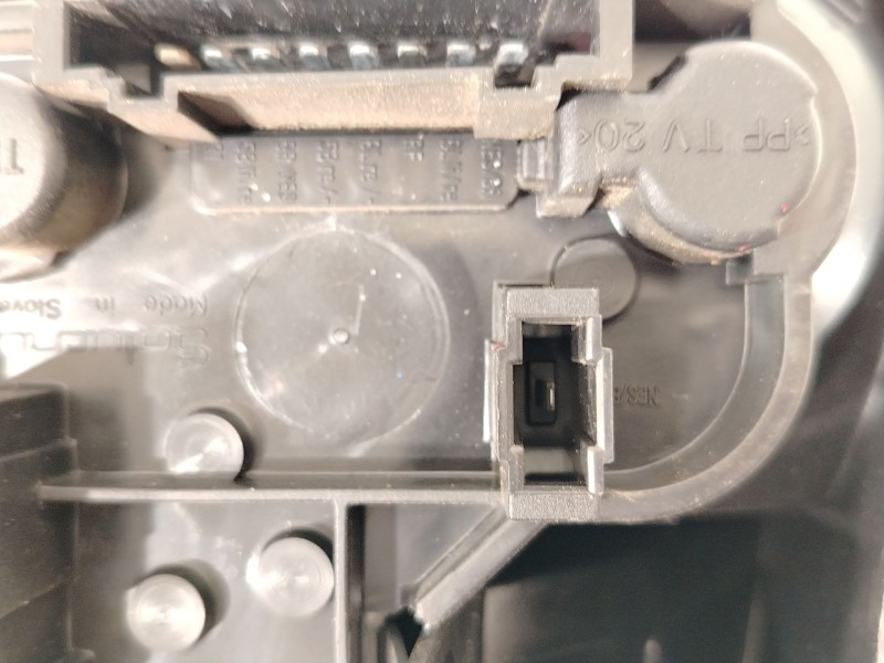 Recambio de piloto trasero izquierdo para volkswagen golf iii (1h1) 1.8 referencia OEM IAM 1H6945111E 1H6945520 