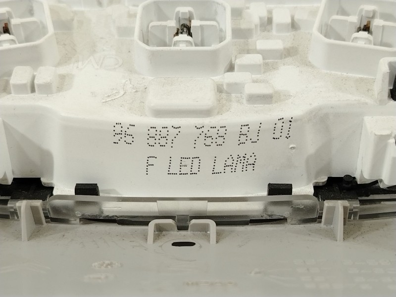 Recambio de luz interior para citroën c4 lim. business referencia OEM IAM 96887768BJ 9665778780 9671645977