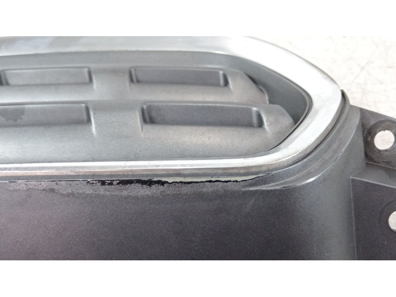 Recambio de rejilla delantera para subaru legacy iv (bl) 2.5 awd (bl9) referencia OEM IAM 91121AG020  