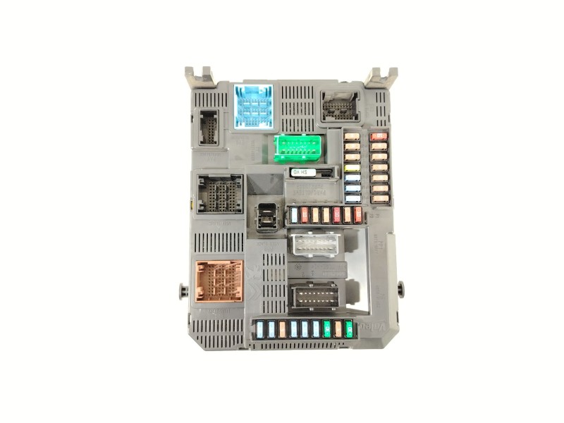 Recambio de caja reles / fusibles para citroën c4 cactus 1.6 hdi 90 referencia OEM IAM 9807531680 BSIN02 