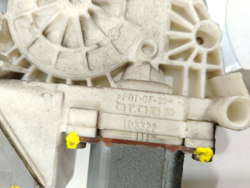 Recambio de elevalunas delantero izquierdo para citroën xsara picasso (n68) 2.0 hdi referencia OEM IAM 1137328075 103315102 