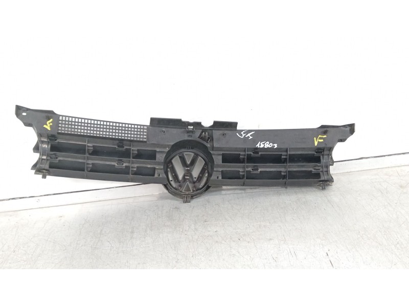 Recambio de rejilla delantera para volkswagen golf iv (1j1) 1.9 tdi referencia OEM IAM 1J0853655G 1J0853651H 1J0853653A