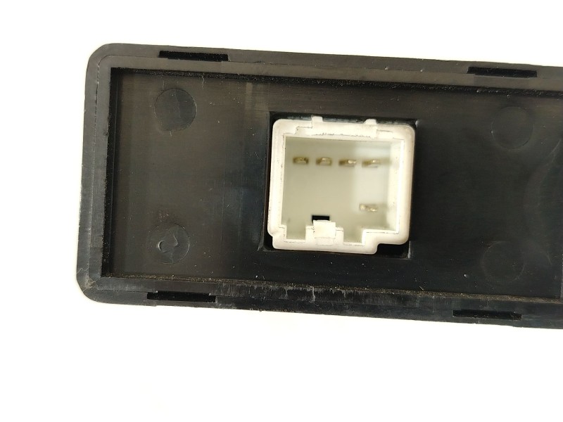 Recambio de modulo electronico para ssangyong rodius xdi referencia OEM IAM 8737021001  