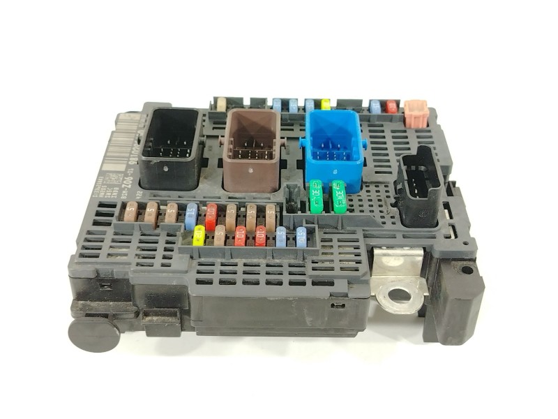 Recambio de caja reles / fusibles para citroën ds5 2.0 bluehdi 180 referencia OEM IAM 9810296480 BSMZ0601 
