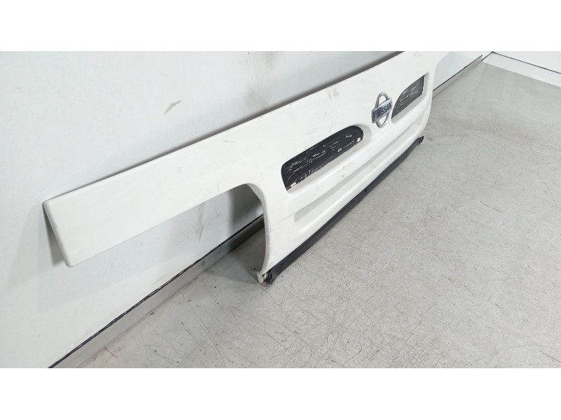 Recambio de rejilla delantera para nissan cabstar e (tl_, vl_) 75.28 (tl0) referencia OEM IAM 62310F3900 623109X200 