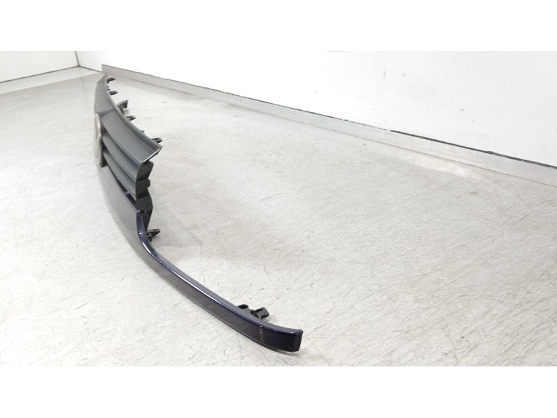 Recambio de rejilla delantera para volkswagen golf iii (1h1) 1.9 d referencia OEM IAM 1H6853653C 191853601H 
