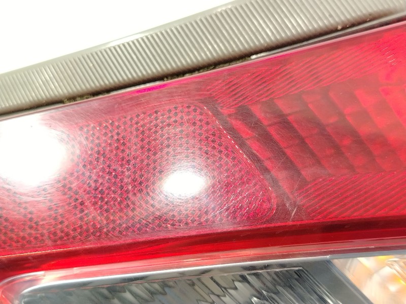 Recambio de piloto trasero derecho para toyota yaris (_p13_) 1.4 d (nlp130_) referencia OEM IAM 815510D370  