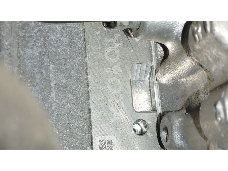 Recambio de abs para toyota auris hybrid active referencia OEM IAM 4721012180  