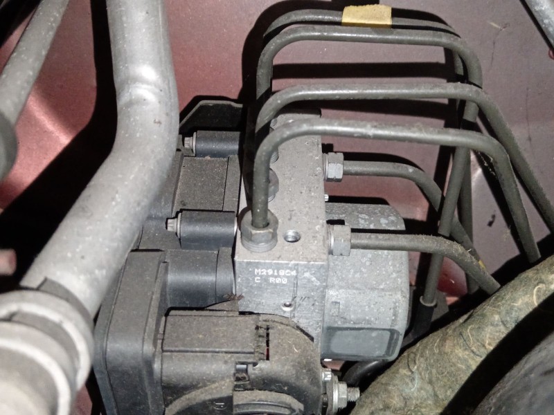 Recambio de abs para renault clio iv (bh_) 1.5 dci 90 referencia OEM IAM 476605492R  