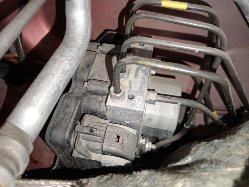 Recambio de abs para renault clio iv (bh_) 1.5 dci 75 referencia OEM IAM 476607341R  