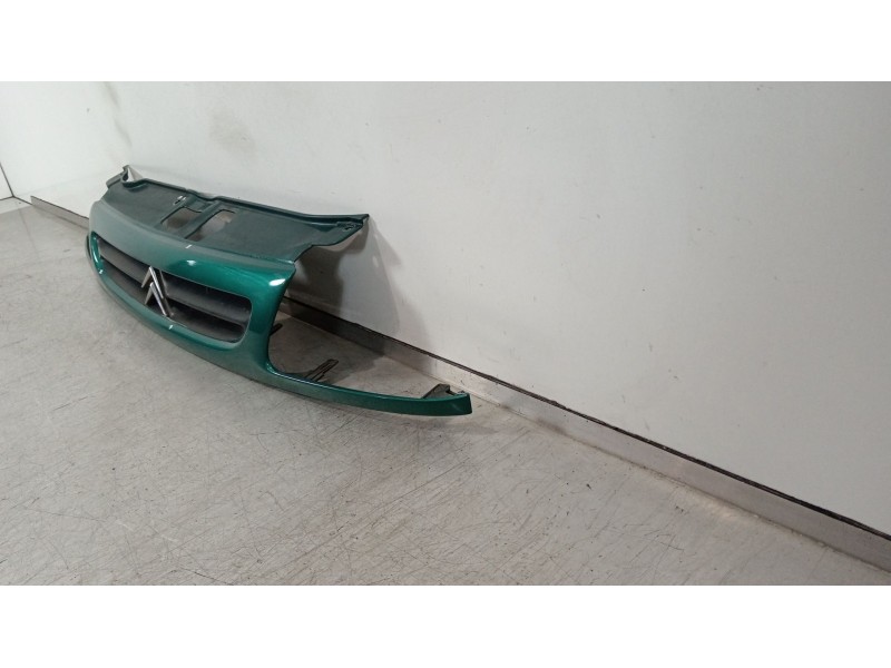 Recambio de rejilla delantera para citroën saxo (s0, s1) 1.5 d referencia OEM IAM 7804H2 7804H3 