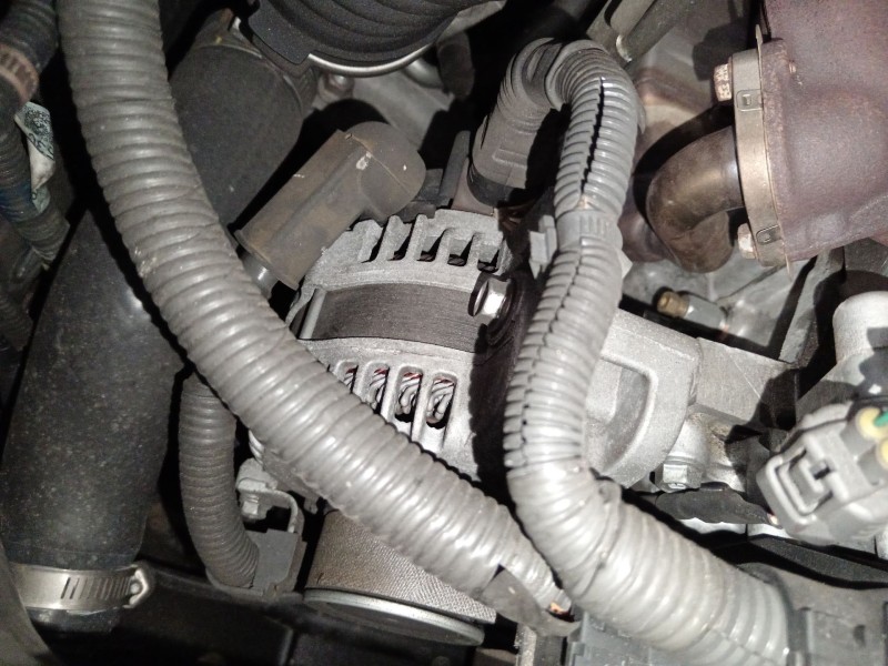 Recambio de alternador para lexus is ii (_e2_) 220d (ale20) referencia OEM IAM 2706026030  