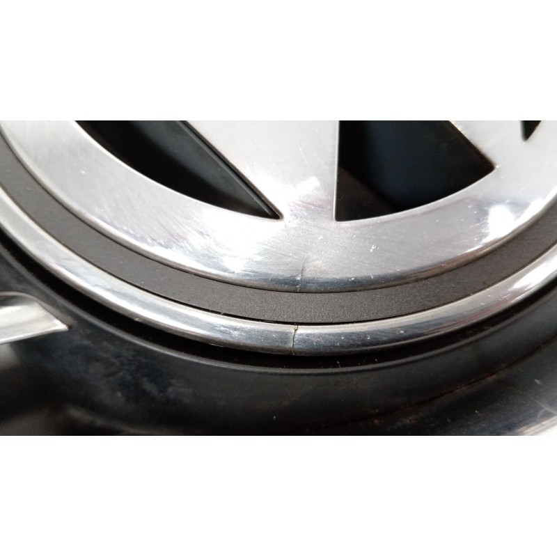 Recambio de rejilla delantera para volkswagen golf v variant (1k5) 1.9 tdi referencia OEM IAM 1k5853651P 1K5858651 1K5853600