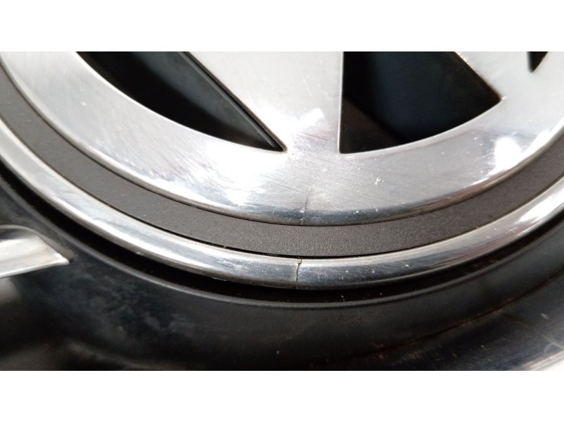 Recambio de rejilla delantera para volkswagen golf v variant (1k5) 1.9 tdi referencia OEM IAM 1k5853651P 1K5858651 1K5853600