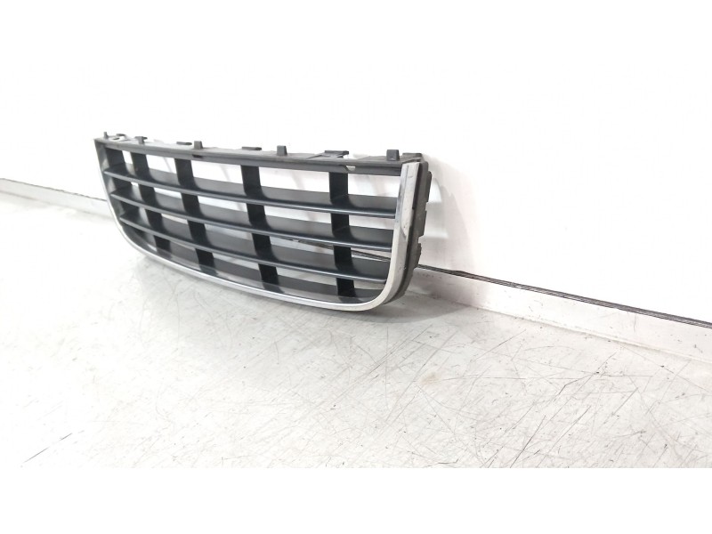Recambio de rejilla paragolpes delantero para volkswagen golf v variant (1k5) 1.9 tdi referencia OEM IAM 1K0853101A  