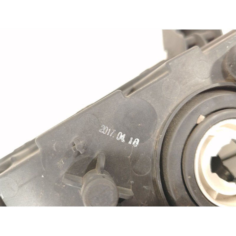 Recambio de faro antiniebla derecho para kia niro i (de) 1.6 gdi hybrid referencia OEM IAM 92202G5000 92202G5010 