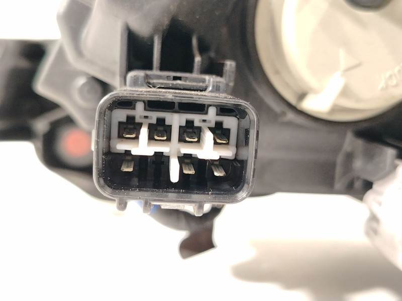 Recambio de faro derecho para subaru forester (sj_) 2.0 d awd (sjd) referencia OEM IAM 84002SG241  