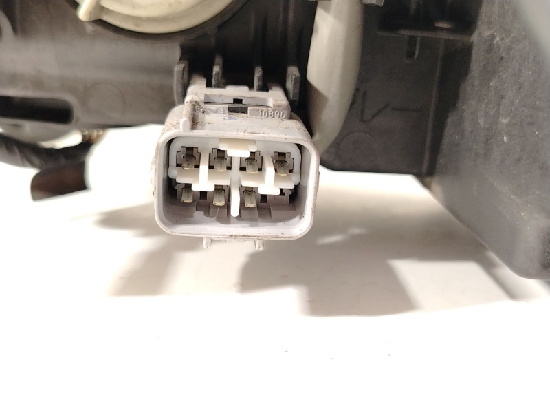 Recambio de faro derecho para subaru forester (sj_) 2.0 d awd (sjd) referencia OEM IAM 84002SG241  