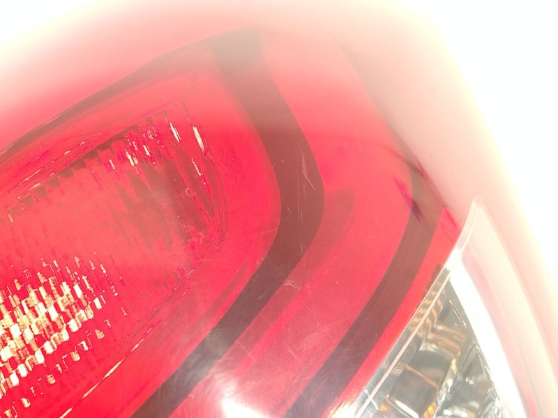 Recambio de piloto trasero derecho para hyundai i20 classic referencia OEM IAM 92402C8000  