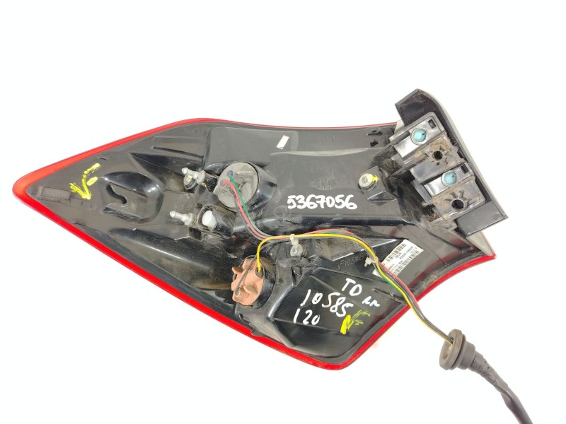 Recambio de piloto trasero derecho para hyundai i20 classic referencia OEM IAM 92402C8000  