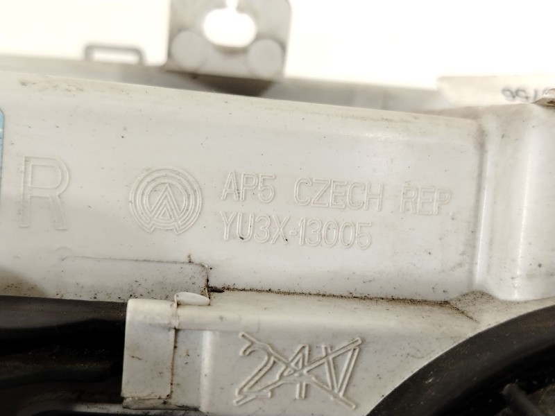 Recambio de faro derecho para skoda octavia i (1u2) 1.9 tdi referencia OEM IAM 1U1941016L  