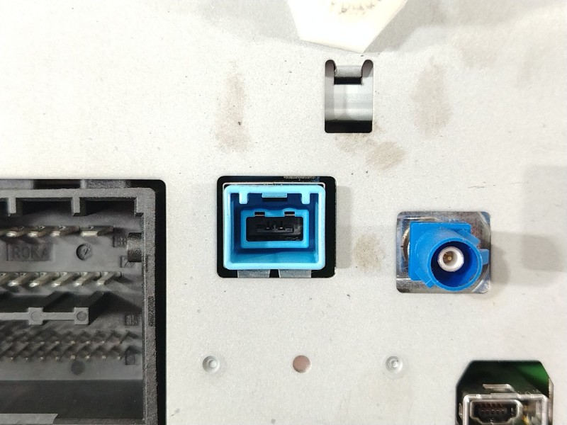 Recambio de sistema audio / radio cd para opel astra j lim. cosmo referencia OEM IAM 13337251 7612034311 