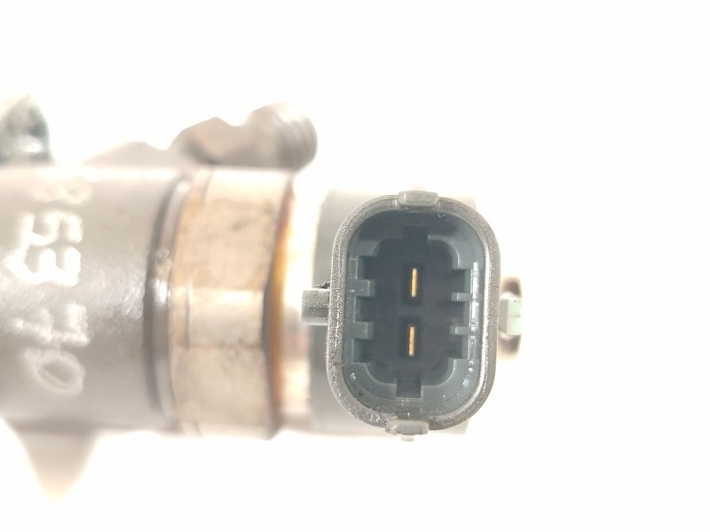 Recambio de inyector para volvo xc90 i (275) d5 awd referencia OEM IAM 8658352 0445110078 