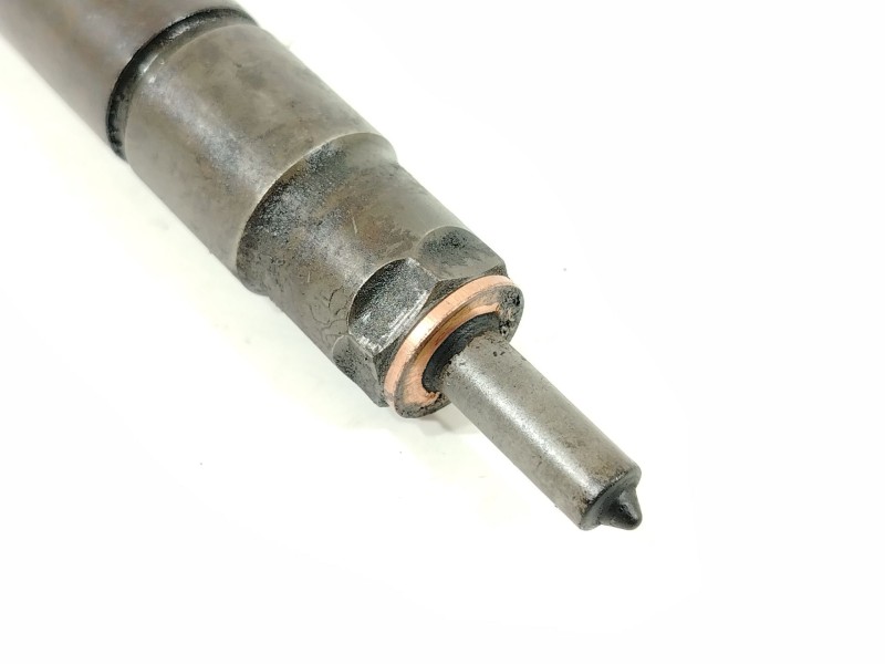 Recambio de inyector para volvo xc90 i (275) d5 awd referencia OEM IAM 8658352 0445110078 