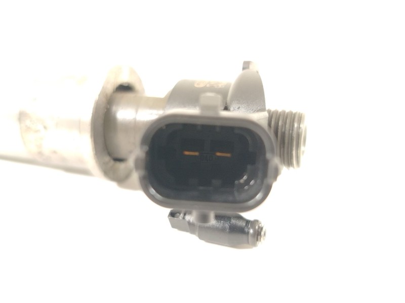 Recambio de inyector para nissan qashqai i (j10, nj10) 2.0 dci referencia OEM IAM 804536CH8 0445115007 82409398