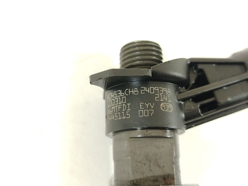 Recambio de inyector para nissan qashqai i (j10, nj10) 2.0 dci referencia OEM IAM 804536CH8 0445115007 82409398