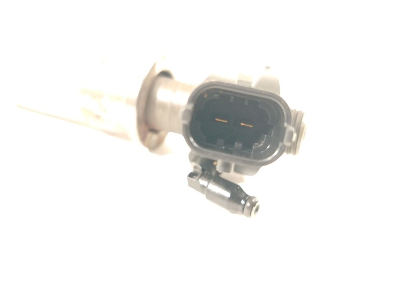 Recambio de inyector para nissan qashqai i (j10, nj10) 2.0 dci referencia OEM IAM 804536CH8 0445115007 82409398