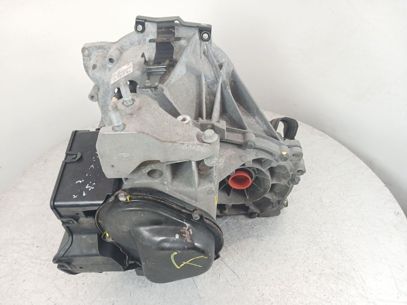 Recambio de caja cambios para ford fiesta (ccn) black edition referencia OEM IAM 8A6R7002JJ T6TA1 