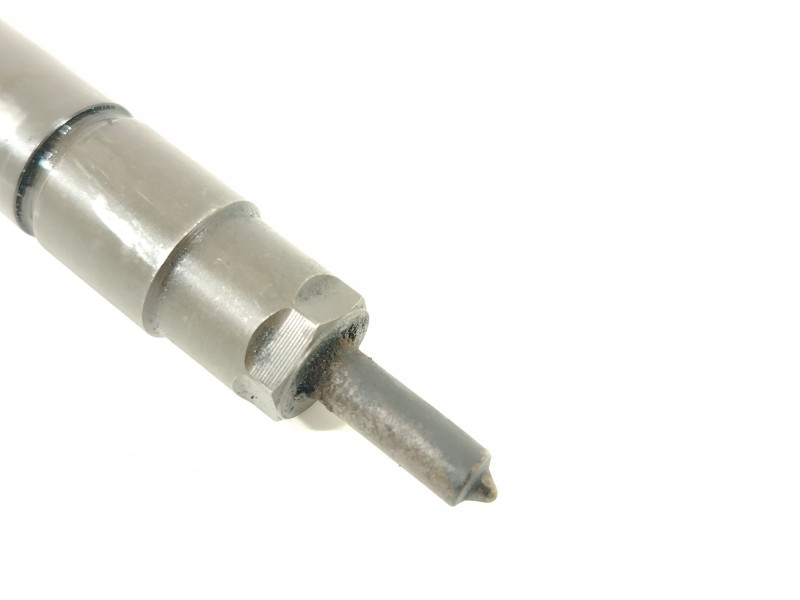 Recambio de inyector para volvo xc90 i (275) d5 awd referencia OEM IAM 8658352 0445110078 