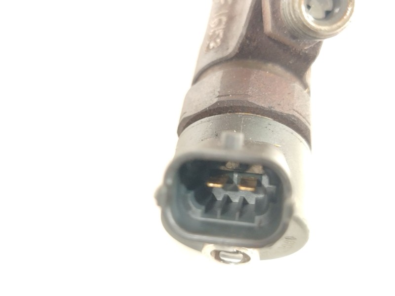 Recambio de inyector para fiat scudo autobús (220_) 2.0 jtd 16v referencia OEM IAM 9641742880 0445110076 