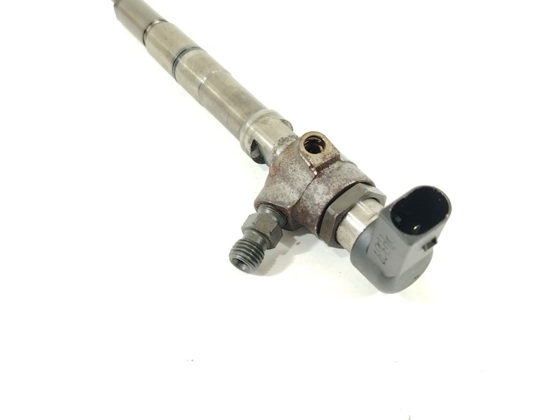 Recambio de inyector para seat ibiza iv (6j5, 6p1) 1.6 tdi referencia OEM IAM 03L130277B  