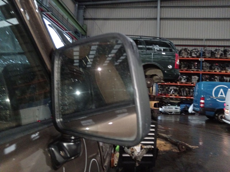 Recambio de retrovisor derecho para nissan patrol iii/2 hardtop (k260) 3.2 d referencia OEM IAM 96301C8100  