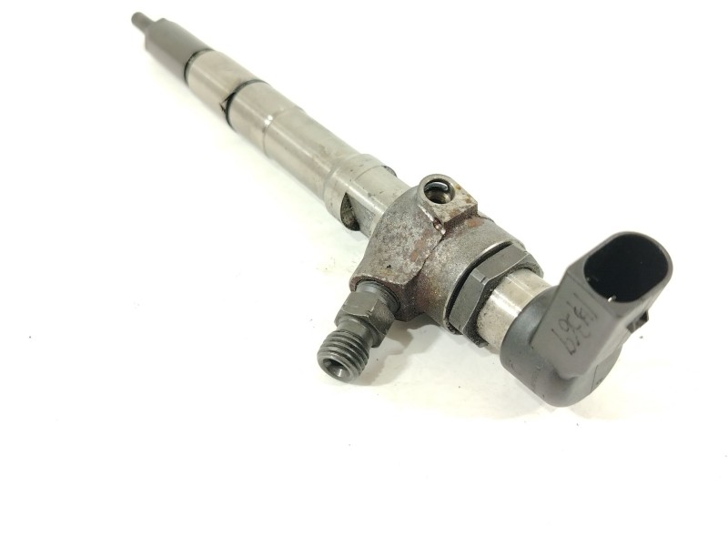 Recambio de inyector para seat ibiza iv (6j5, 6p1) 1.6 tdi referencia OEM IAM 03L130277S  