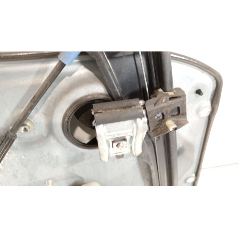 Recambio de elevalunas delantero derecho para seat ibiza iii (6l1) 1.4 16v referencia OEM IAM 6L4837752EQ 6L2959801 6L4837756S