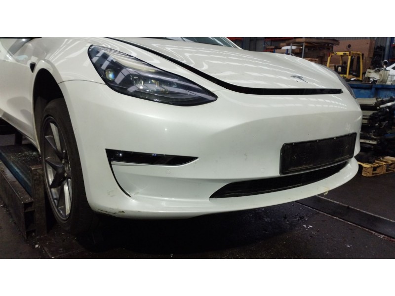Recambio de paragolpes delantero para tesla model 3 (5yj3) ev referencia OEM IAM 1519965-S0-A  