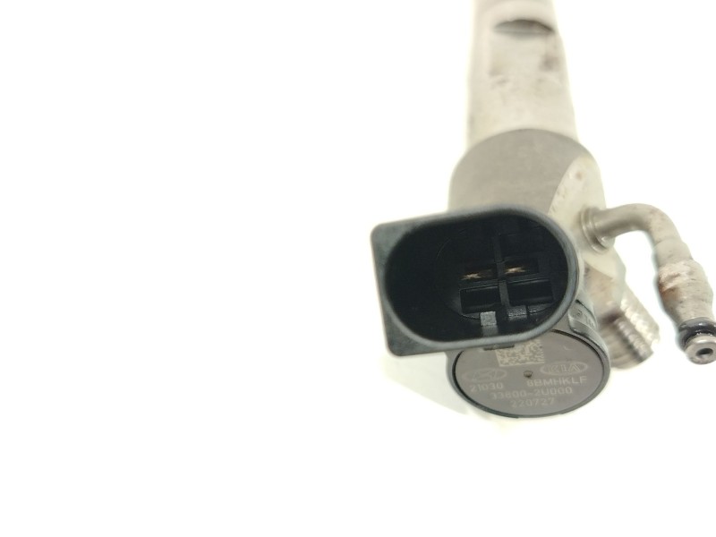 Recambio de inyector para hyundai i30 (pde, pd, pden) 1.6 crdi referencia OEM IAM 338002U000 220727 