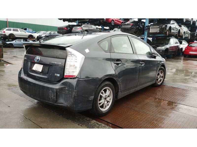 toyota prius (_w3_) del año 2010